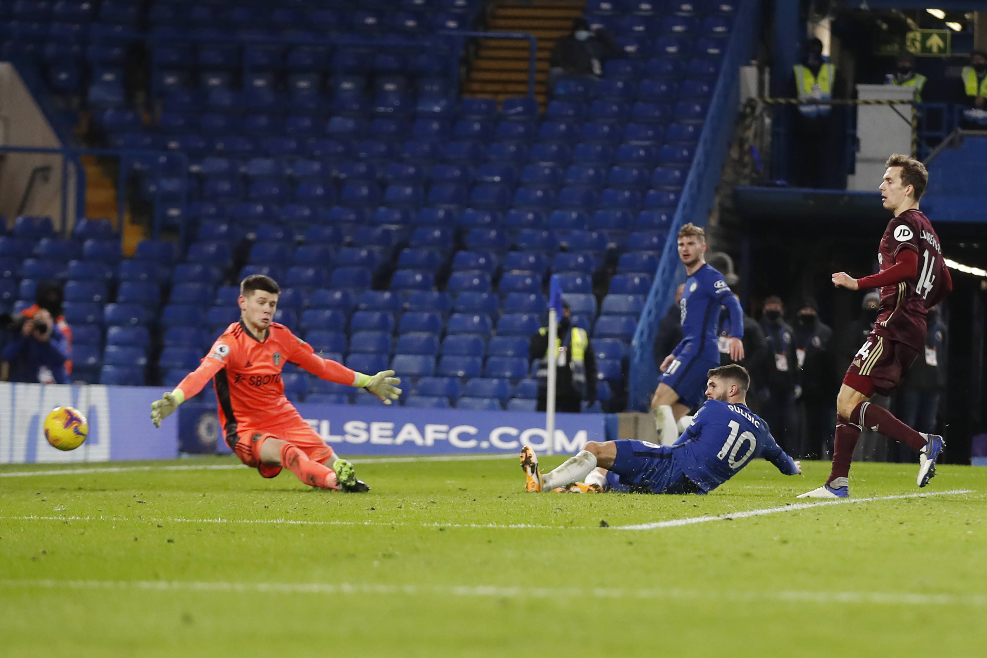 通过此次续 通过此次续