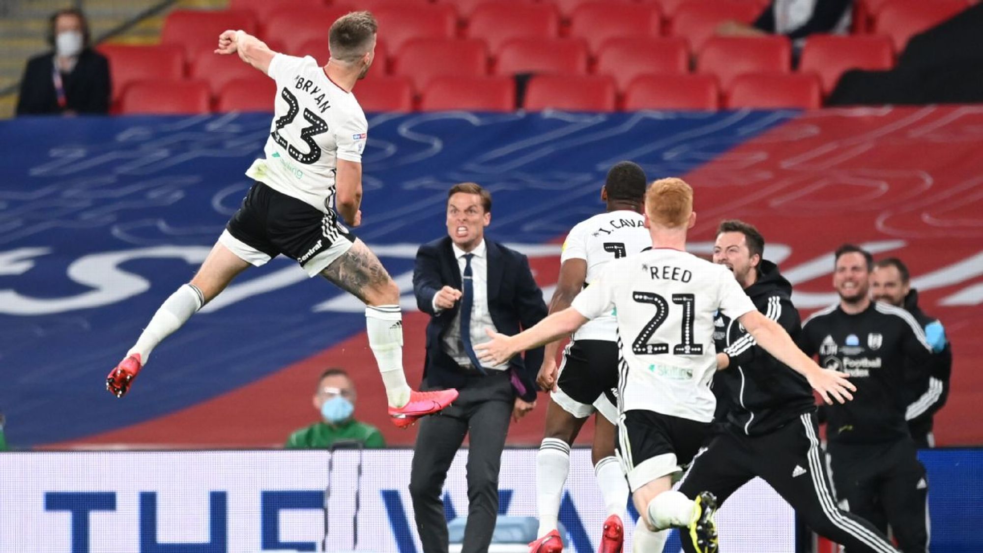 罗竞在赛后 罗竞在赛后